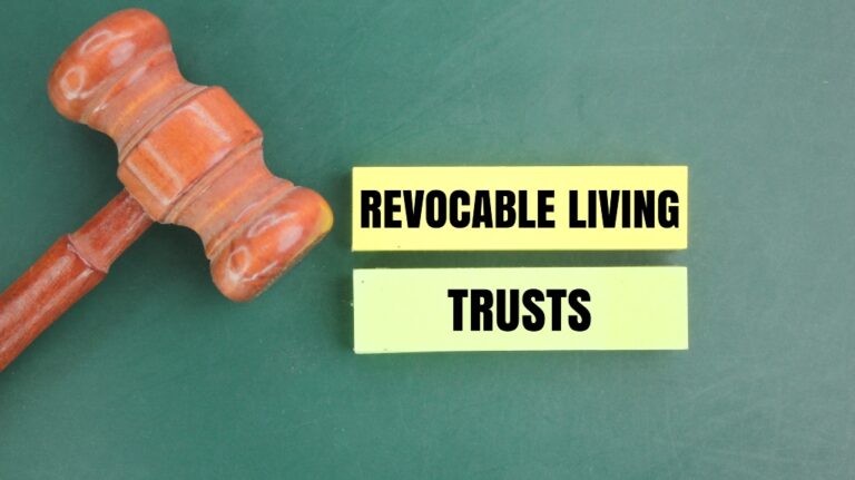 Illinois Revocable Living Trusts: Pros and Cons